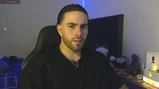 Ades Lowe online show from March 14, 5:24 am