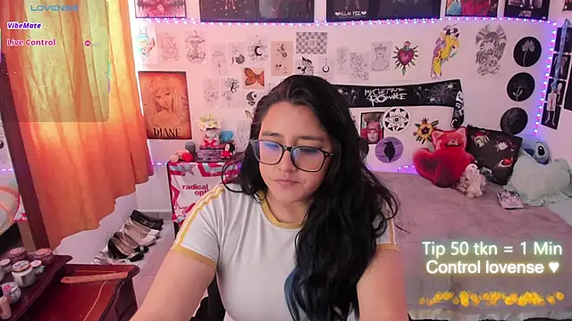 Cherry blush  online show from April 8, 7:58 pm