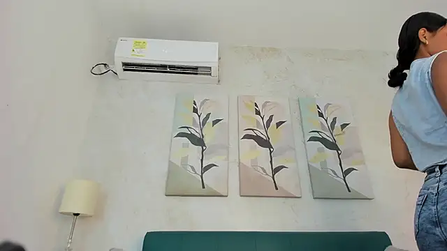 Snapshot of keyla_mejia chatting on January 15, 11:59 am keyla mejia online show from January 15, 11:59 am