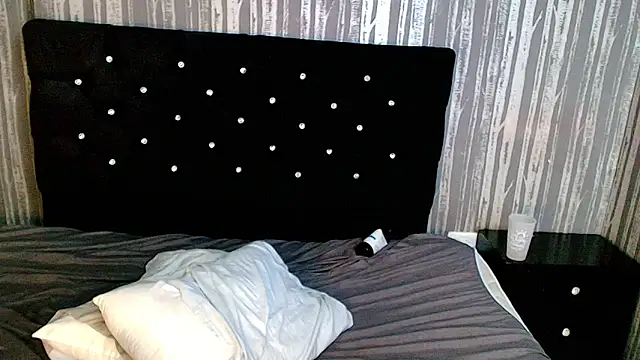 Alicee Moonn online show from February 25, 9:08 am