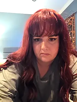 valeriejane online show from October 31, 8:21 pm