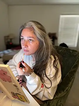 Alix Valentine online show from April 7, 4:40 pm