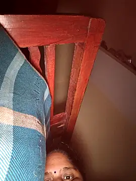 Villageanuty online show from November 22, 5:45 pm