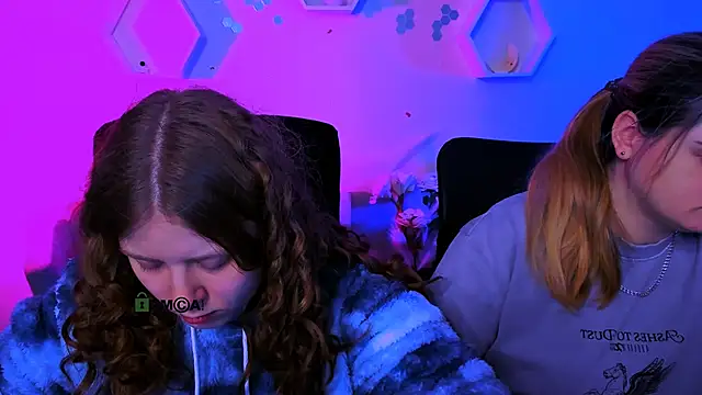 inga gree online show from November 25, 8:20 pm