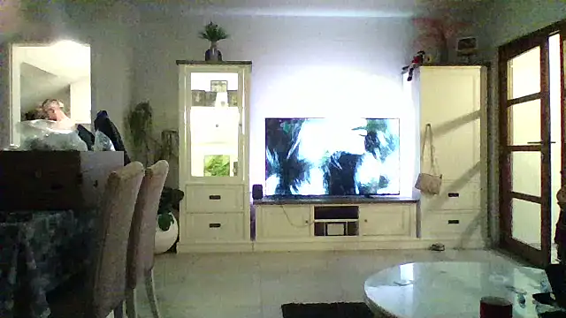 Snapshot of Kevinhot38 chatting on December 13, 10:37 pm Kevinhot38 online show from December 13, 10:37 pm