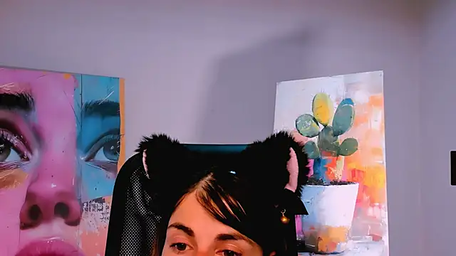 MartaEdams online show from September 19, 6:04 am