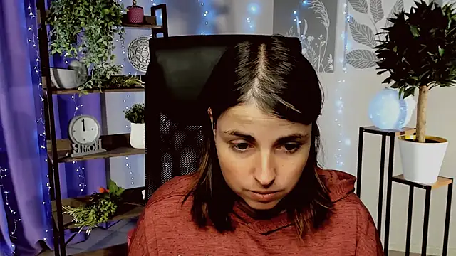 MartaEdams online show from December 18, 6:19 am