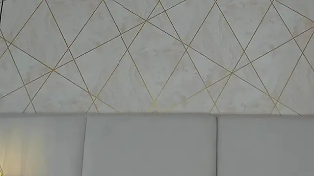 Snapshot of SamayRyann chatting on May 19, 1:39 pm SamayRyann online show from May 19, 1:39 pm