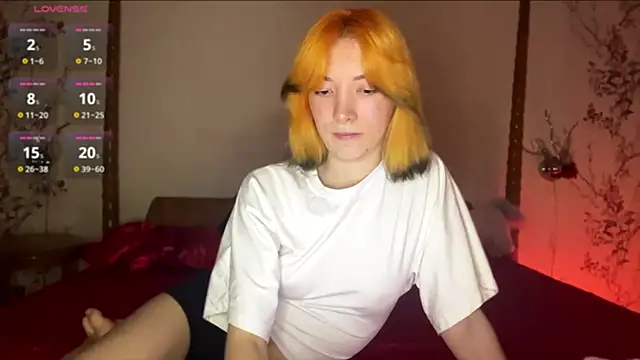 Snapshot of JanneAtop chatting on May 10, 6:24 pm JanneAtop online show from May 10, 6:24 pm