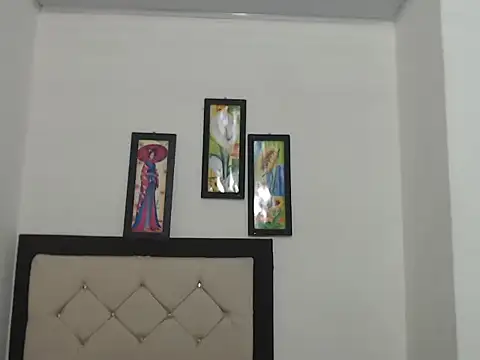 Snapshot of ble_wilos chatting on November 7, 12:43 am ble wilos online show from November 7, 12:43 am