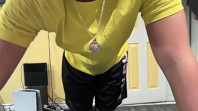 Snapshot of kSwisssxxx chatting on November 13, 3:05 am kSwisssxxx online show from November 13, 3:05 am