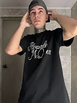 samm4044 online show from September 25, 8:34 pm