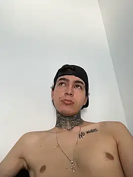 samm4044 online show from March 31, 5:46 pm