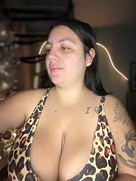 victoria amatista  online show from December 22, 7:05 am