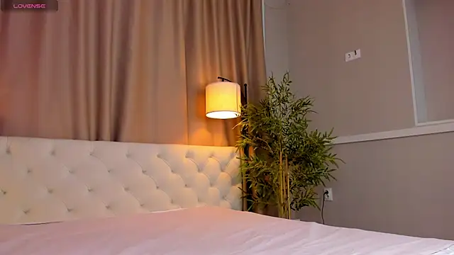 Skelerata online show from October 12, 1:04 am