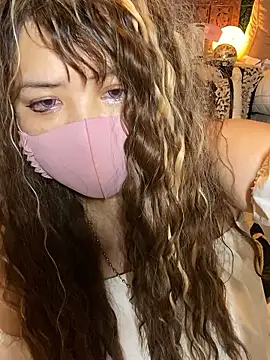 xoxLILxMELOxox online show from October 11, 4:16 pm