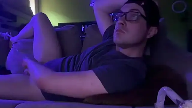 pigboy89 online show from June 6, 11:48 am
