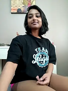 littlemissdevil69 online show from October 30, 7:21 am