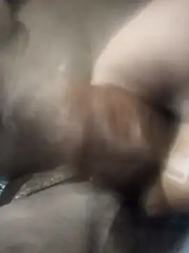 Snapshot of Curvy_Pounder chatting on November 21, 7:07 am Curvy Pounder online show from November 21, 7:07 am