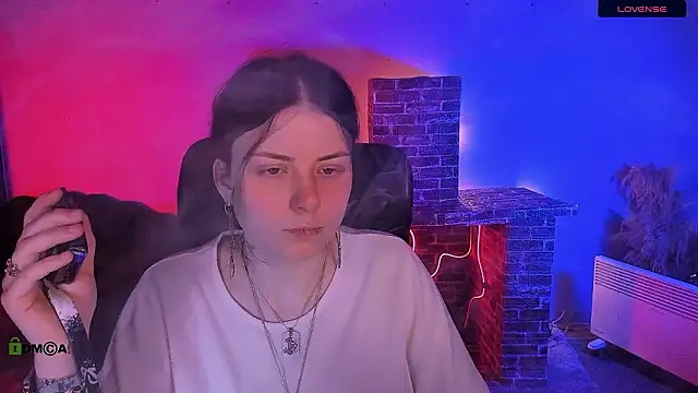 foxy tease  online show from February 4, 12:27 am