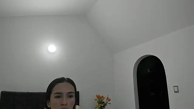 Taylormaxwell online show from December 16, 6:02 pm