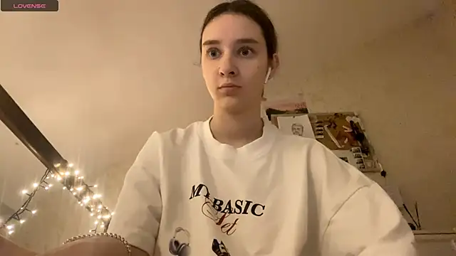 DanaCore online show from November 8, 3:23 pm