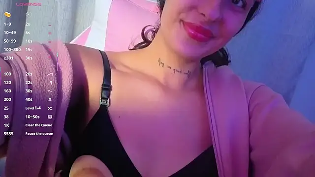 allysy nc online show from November 24, 2:33 am