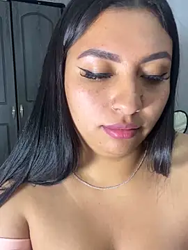 Issa Santana online show from October 15, 6:41 pm