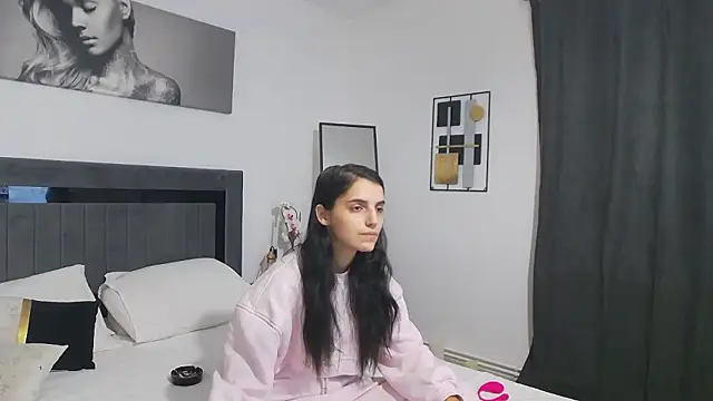 SweetMelodyZ online show from January 8, 4:31 pm