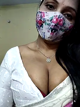 Snapshot of Hotty_Sonali chatting on November 6, 7:37 pm Hotty Sonali online show from November 6, 7:37 pm