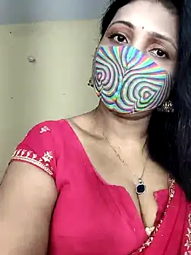 Snapshot of Hotty_Sonali chatting on November 20, 12:33 am Hotty Sonali online show from November 20, 12:33 am