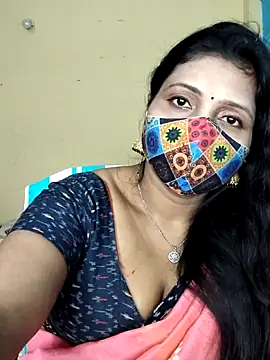 Snapshot of Hotty_Sonali chatting on November 29, 5:27 pm Hotty Sonali online show from November 29, 5:27 pm