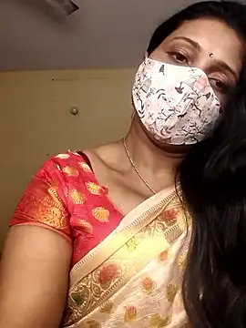 Snapshot of Hotty_Sonali chatting on November 30, 5:33 am Hotty Sonali online show from November 30, 5:33 am