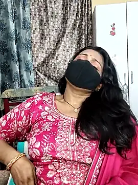 Snapshot of Hotty_Sonali chatting on April 26, 11:41 am Hotty Sonali online show from April 26, 11:41 am