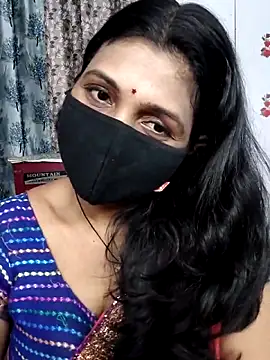 Snapshot of Hotty_Sonali chatting on April 28, 1:37 am Hotty Sonali online show from April 28, 1:37 am