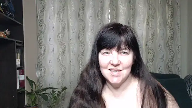 Illusionq online show from April 10, 11:37 am