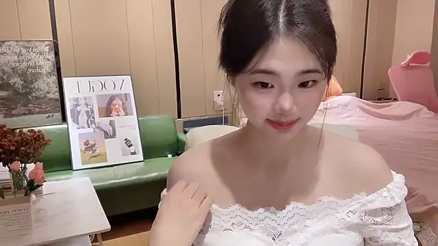 suki-1 online show from September 26, 8:29 am