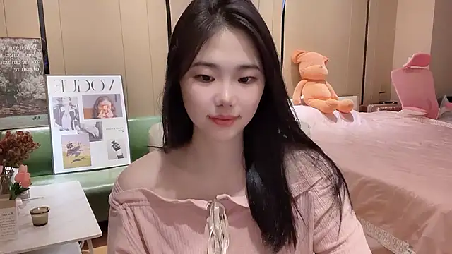 suki-1 online show from September 30, 5:34 am