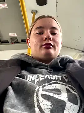 StephanieMur online show from September 15, 5:29 am