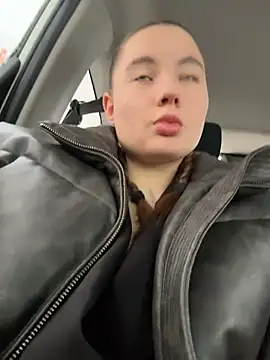 StephanieMur online show from November 26, 4:02 am