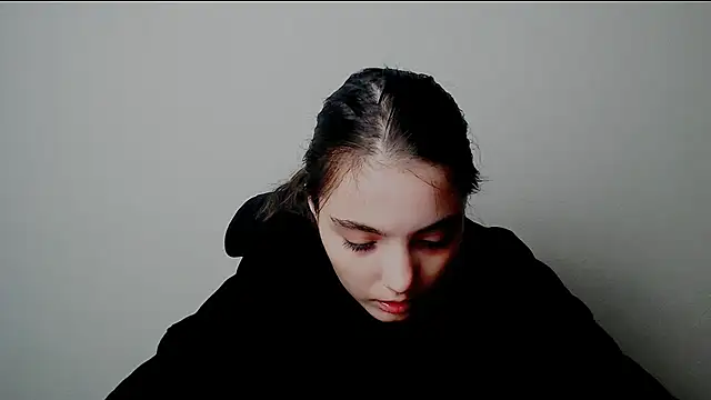 Sun Shine   online show from October 6, 8:50 pm