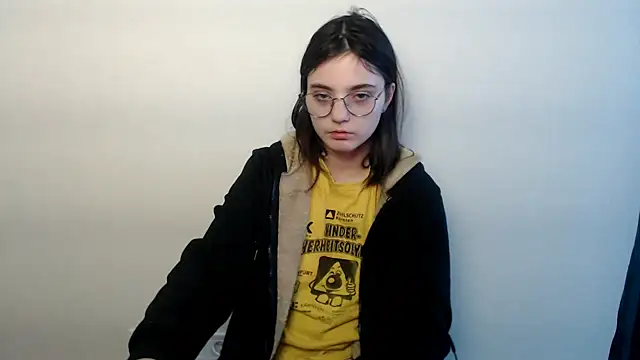 Sun Shine   online show from February 9, 1:04 pm