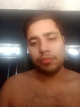Snapshot of Desirock001 chatting on June 6, 5:56 am Desirock001 online show from June 6, 5:56 am