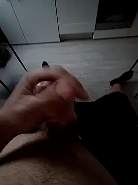 Snapshot of lollipop882 chatting on September 26, 3:38 pm lollipop882 online show from September 26, 3:38 pm