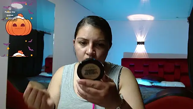 Sahamara 07 online show from October 22, 6:40 pm