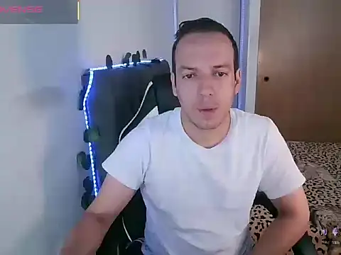 Snapshot of Cerso1 chatting on July 6, 2:03 pm Cerso1 online show from July 6, 2:03 pm