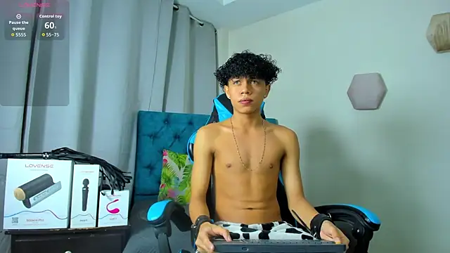  taylor black online show from September 11, 12:44 am