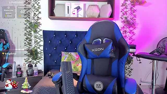 Snapshot of _taylor_black chatting on December 1, 9:09 pm taylor black online show from December 1, 9:09 pm