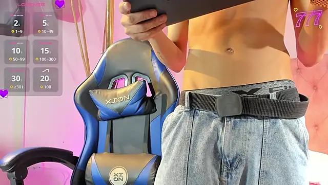  taylor black online show from April 9, 9:20 pm