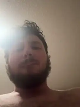 blueeyedman8 online show from April 10, 5:45 am